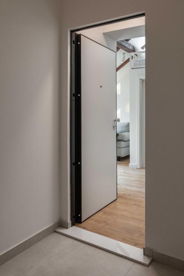 Modern Loft With Gallery In Center Zagreb
